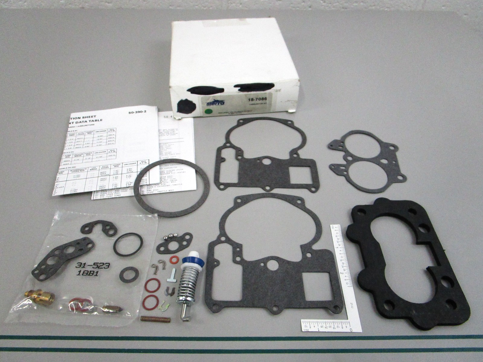 NEW 18-7086 Replaces: Volvo 841994-7 Sierra Carburetor Kit 0810