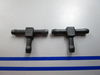 NEW OEM (LOT OF 2) 313537 0313537 OMC Johnson Evinrude Tee Fitting 0810