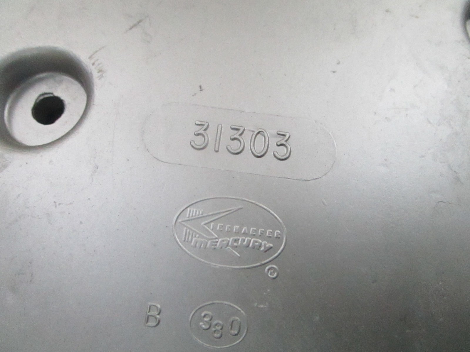 *NEW OEM* 0820 Mercury Quicksilver 80HP 100HP Exhaust Cover 31303