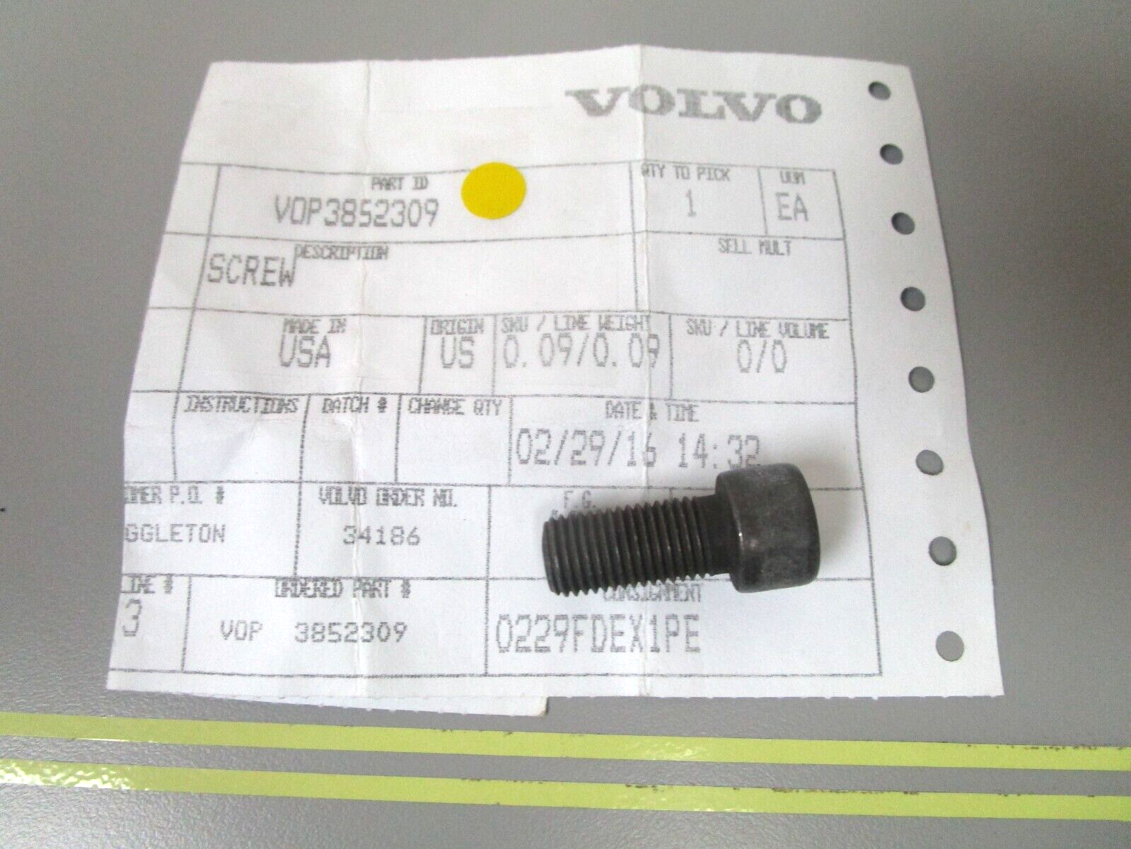 *NEW OEM* 0750 Volvo Penta SCREW 3852309