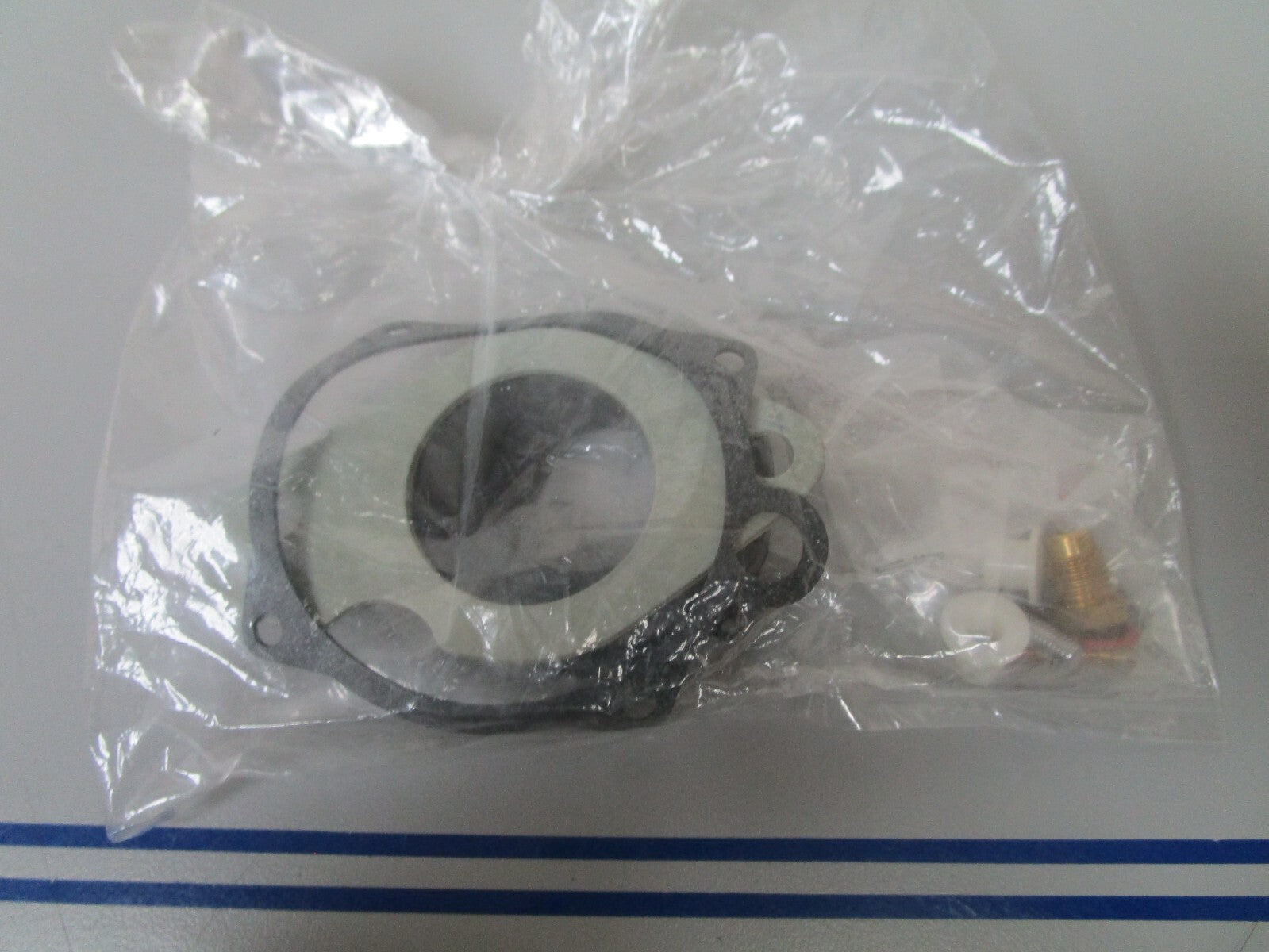 *NEW OEM* 0810 Mercury Quicksilver Carburetor Rebuilt Kit 811038M