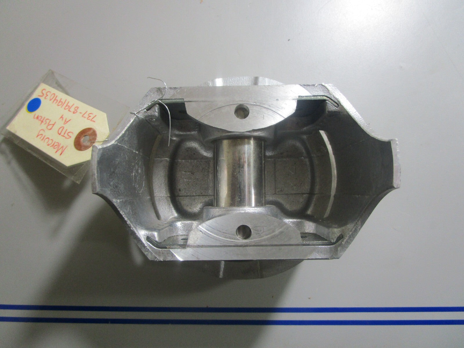 *NEW OEM* 0810 Mercury Quicksilver sTD Piston Assembly 737-879194035