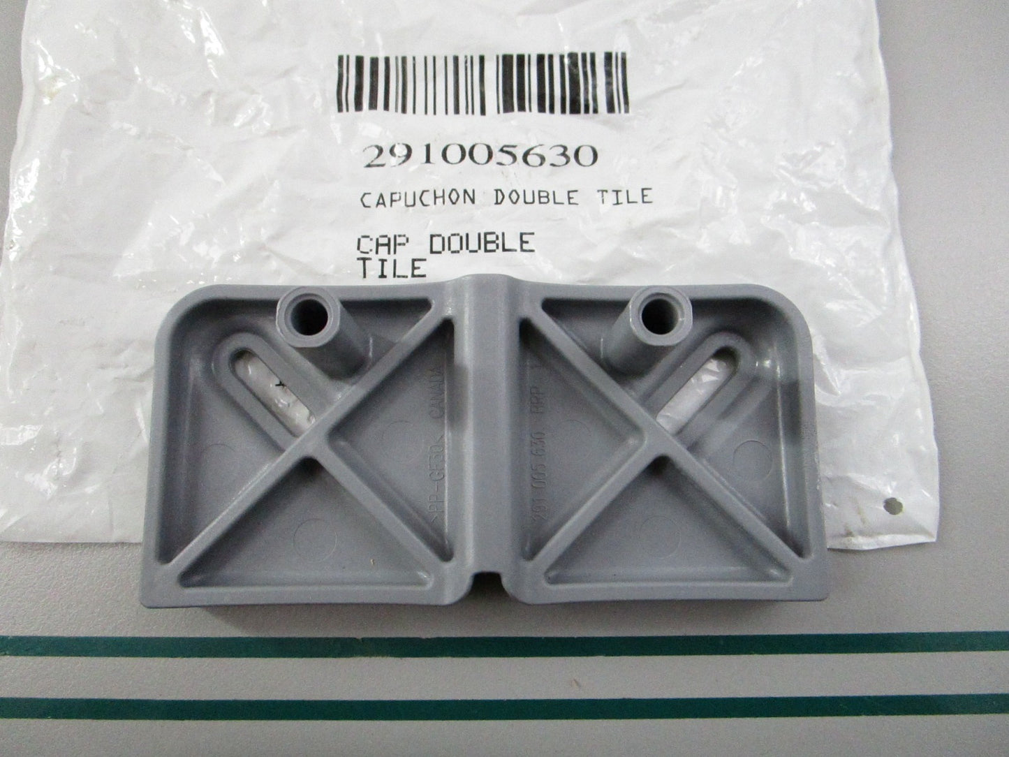 NEW 291005630 Sea-Doo Double Tile Cap 0810