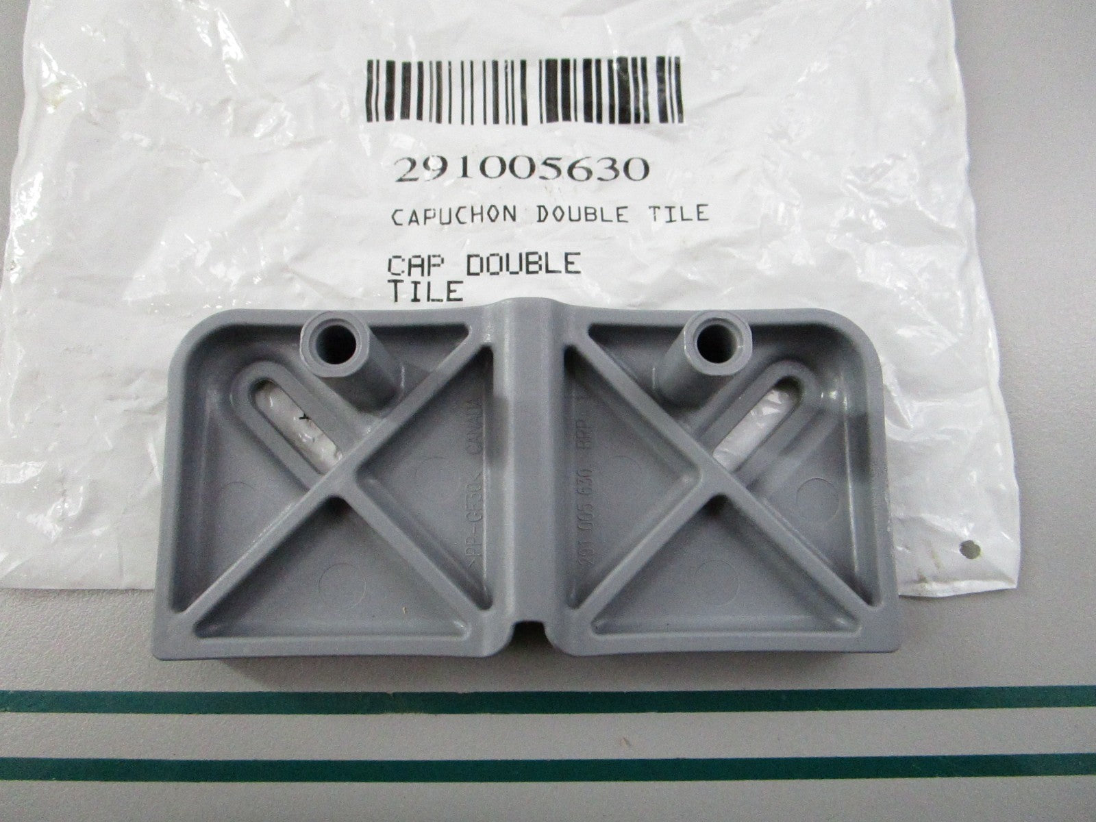 NEW 291005630 Sea-Doo Double Tile Cap 0810