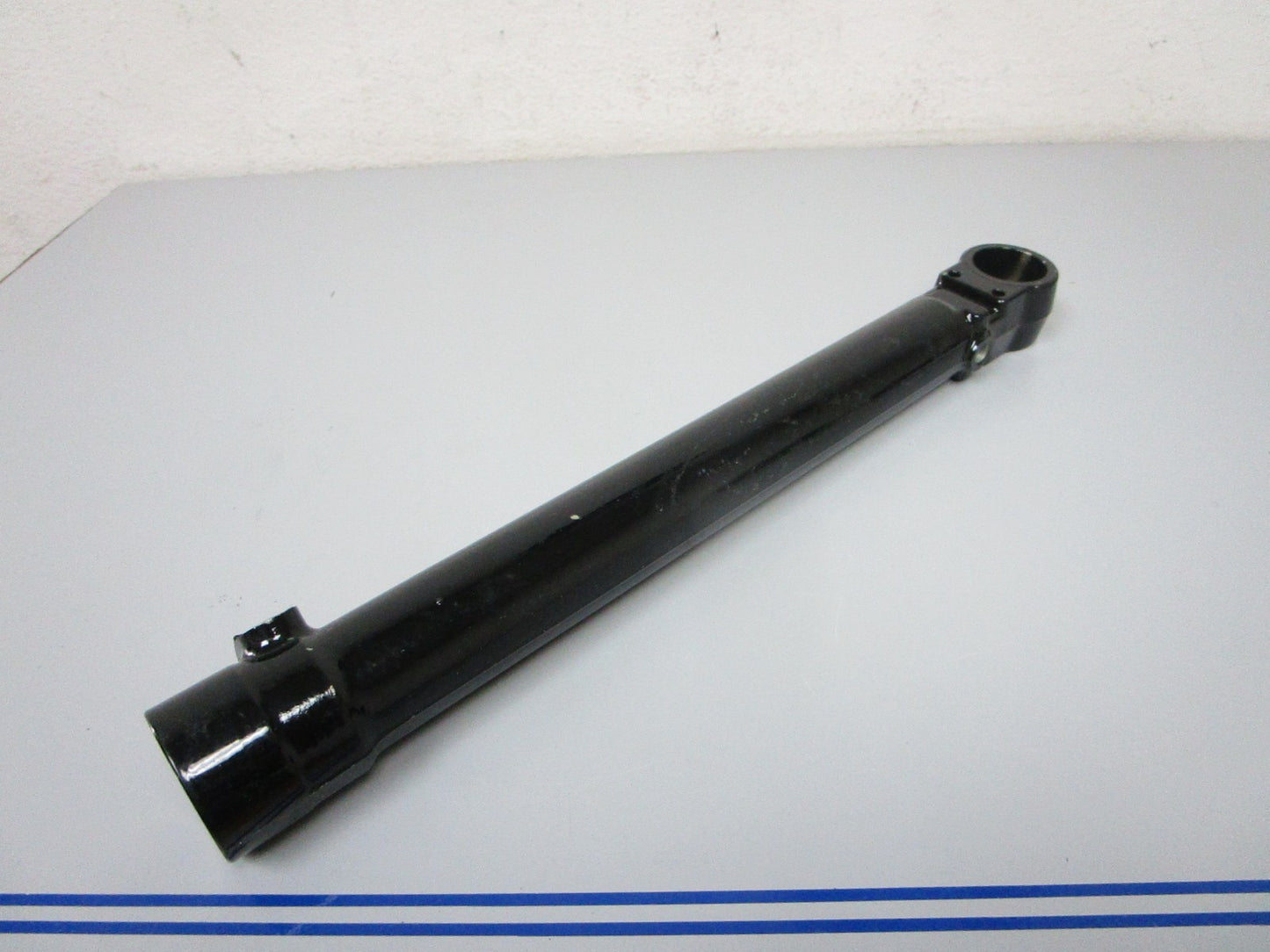 NEW OEM 87173 Mercury Trim Cylinder Outer Tube 0720