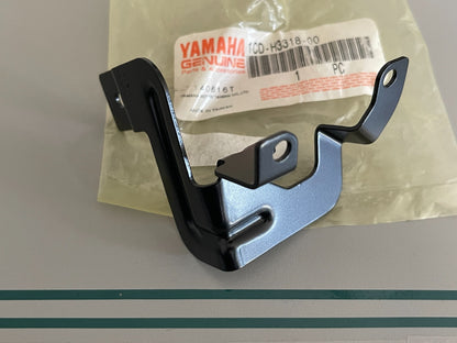 NEW OEM 1CD-H3318-00-00 Yamaha Flasher Stay 0810