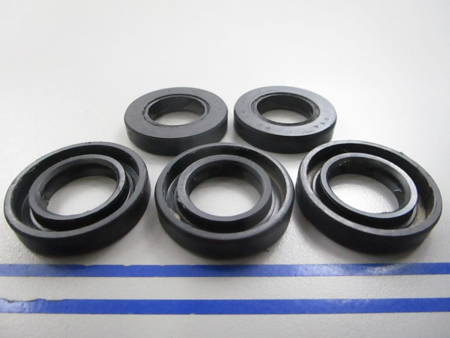 NEW OEM (LOT OF 5) 26-82239M Mercury Quicksilver Seal 0810