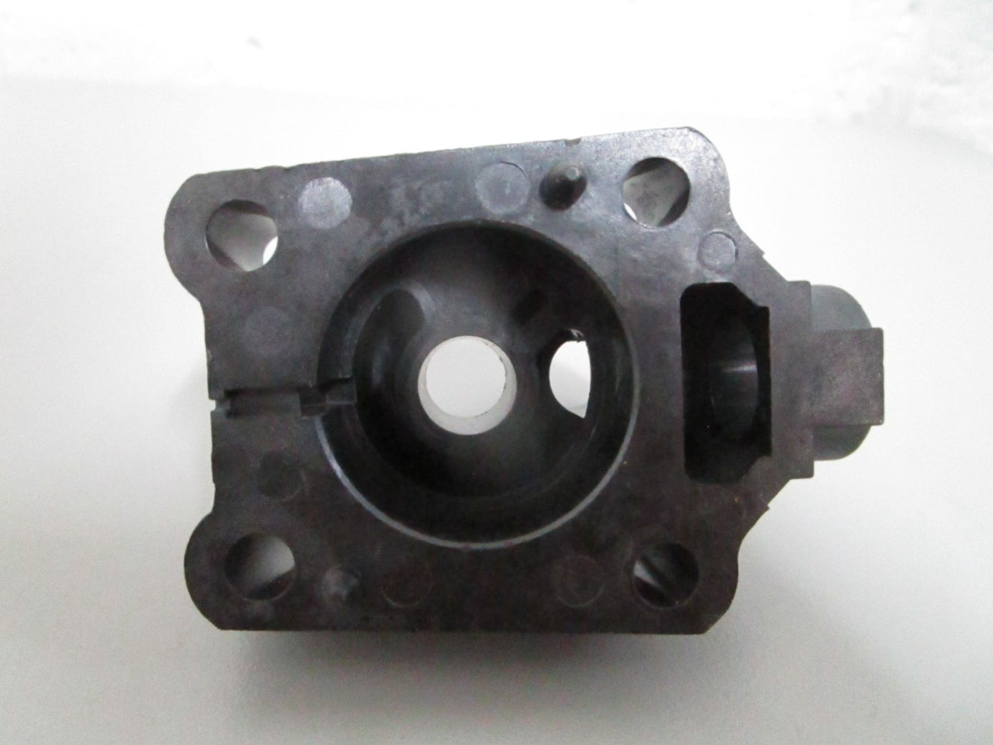 NEW OEM 46-16156 Mercury Quicksilver Water Pump Housing 0820