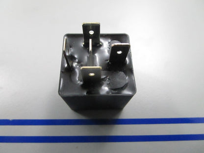 *NEW* 0810 EMP Relay 300-01561 Replaces: 586224