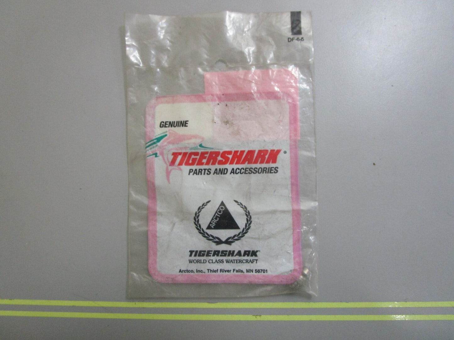 *NEW OEM* 0810 Arctic Cat Tigershark Zerk 0624-341