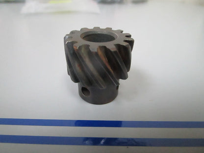 NEW OEM 311703 0311703 OMC Johnson Evinrude Drive Gear 0720