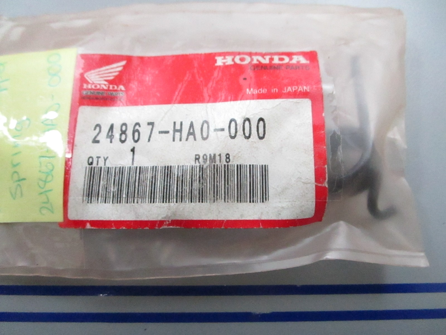 *NEW OEM* 0810 Honda Reverse Stopper Spring 24867-HA0-000