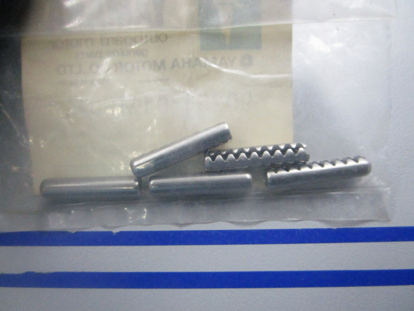 *NEW OEM* (LOT OF 5) 0810 Yamaha Spring Pin 90254-04M00