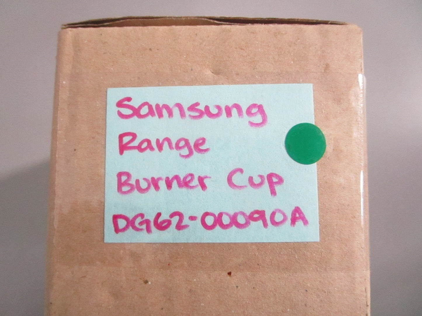 NEW OEM DG62-00090A Samsung Range Burner Cup 0820