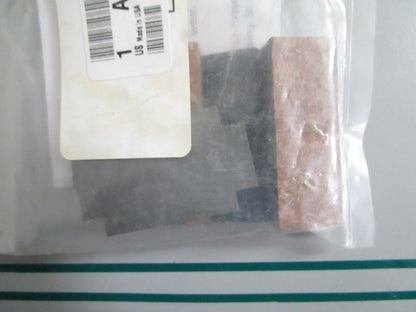NEW OEM AMT442 John Deere Pad Kit 0820