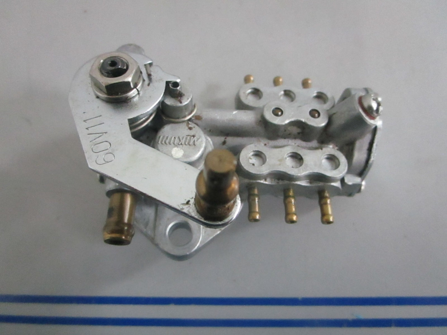 NEW OEM 60V-13200-11-00 Yamaha Oil Injection Pump Assy 0820