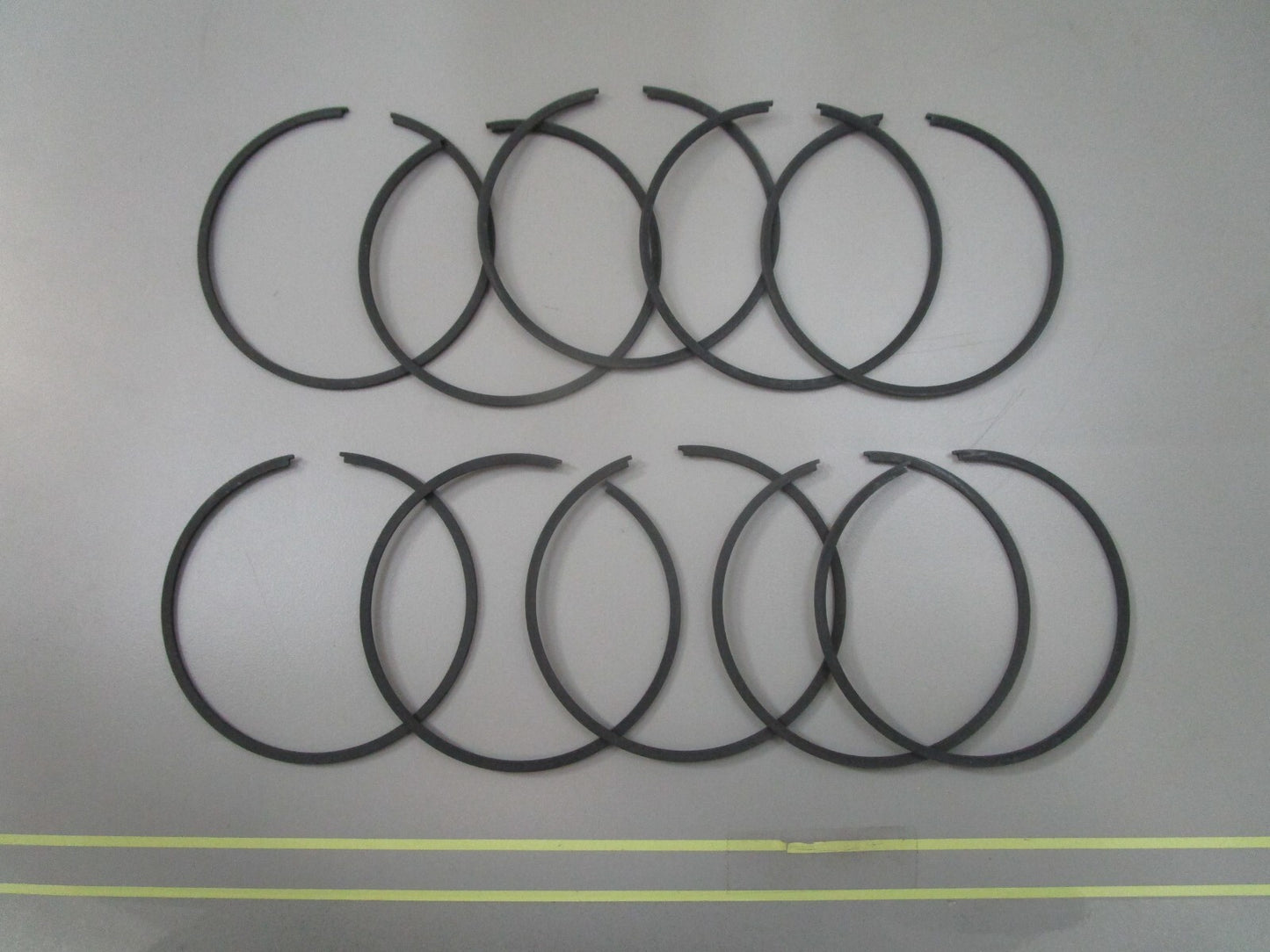 *NEW OEM* 0810 Mercury Quicksilver Piston Ring Set (10 Rings) 39-96170A12