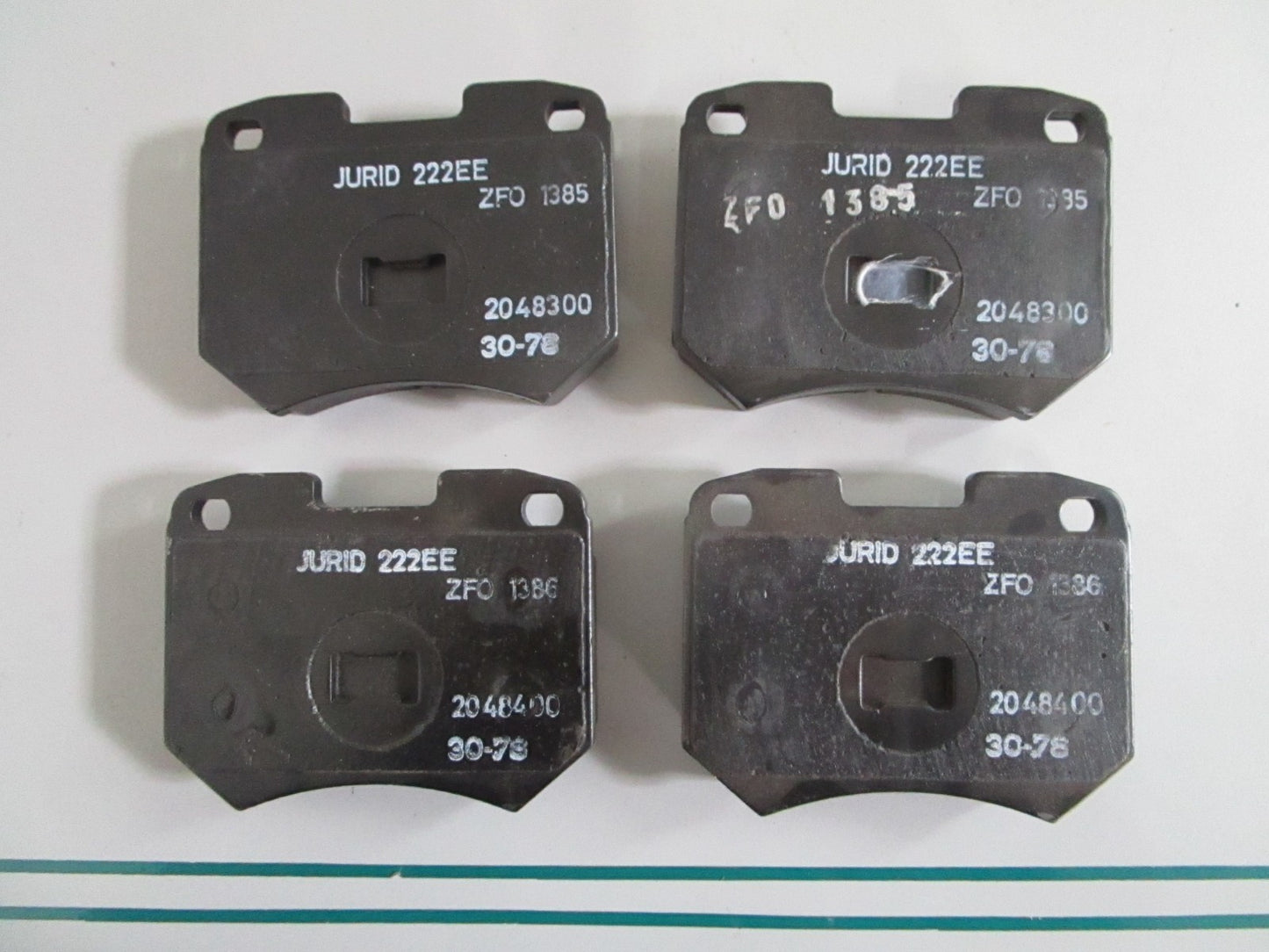 NEW OEM 431698151 Jurid 4 Brake Pad Set 0820