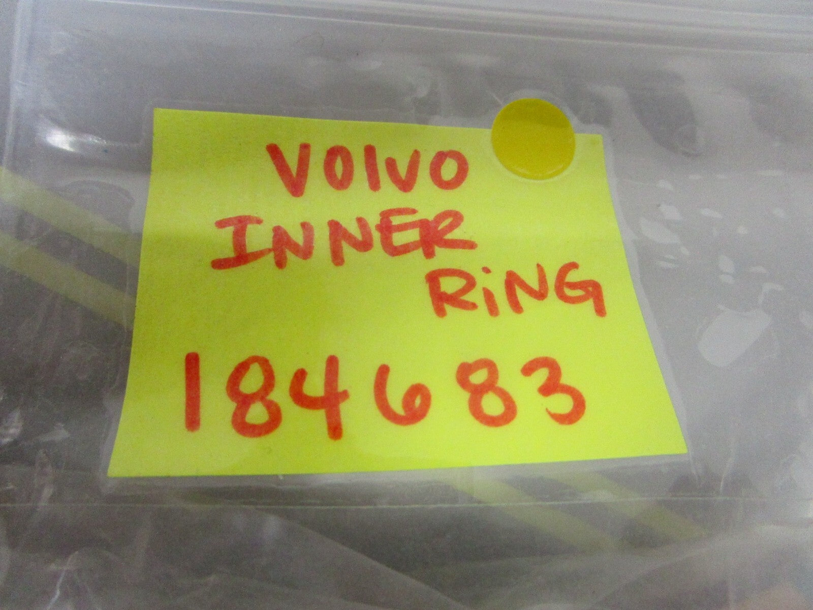 *NEW OEM* 0810 Volvo Penta Inner Ring 184683