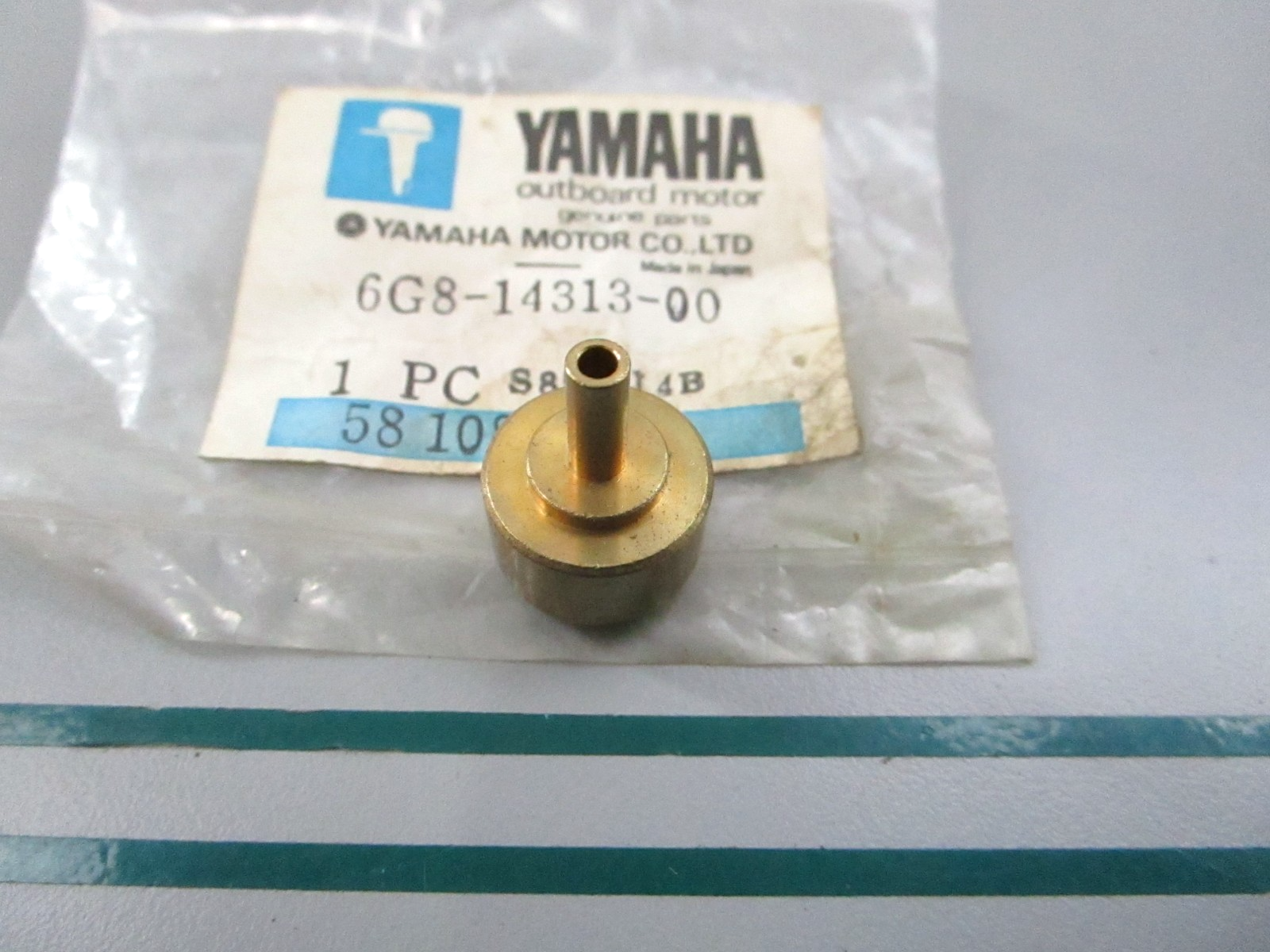 NEW OEM 6G8-14313-00-00 Yamaha Carburetor Air Valve 0810