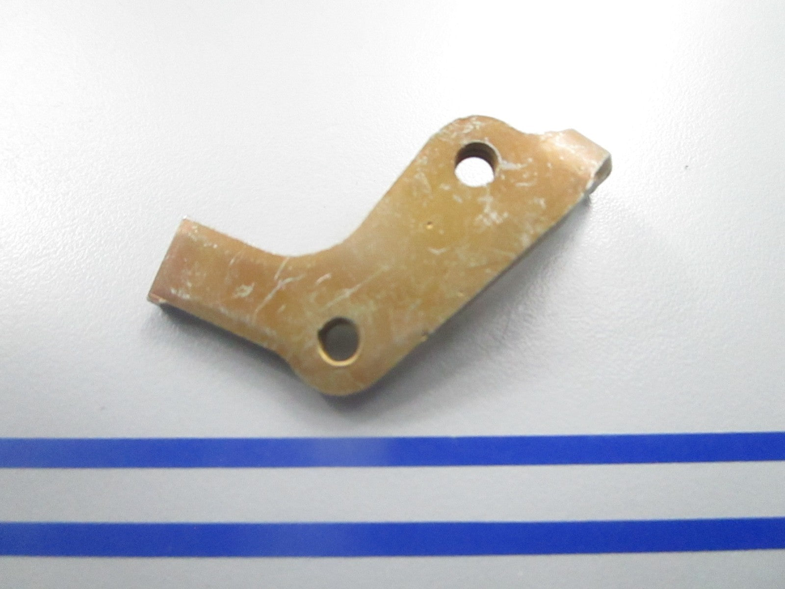 *NEW OEM* 0810 OMC Johnson Evinrude Shift Lock Stop 322407 0322407