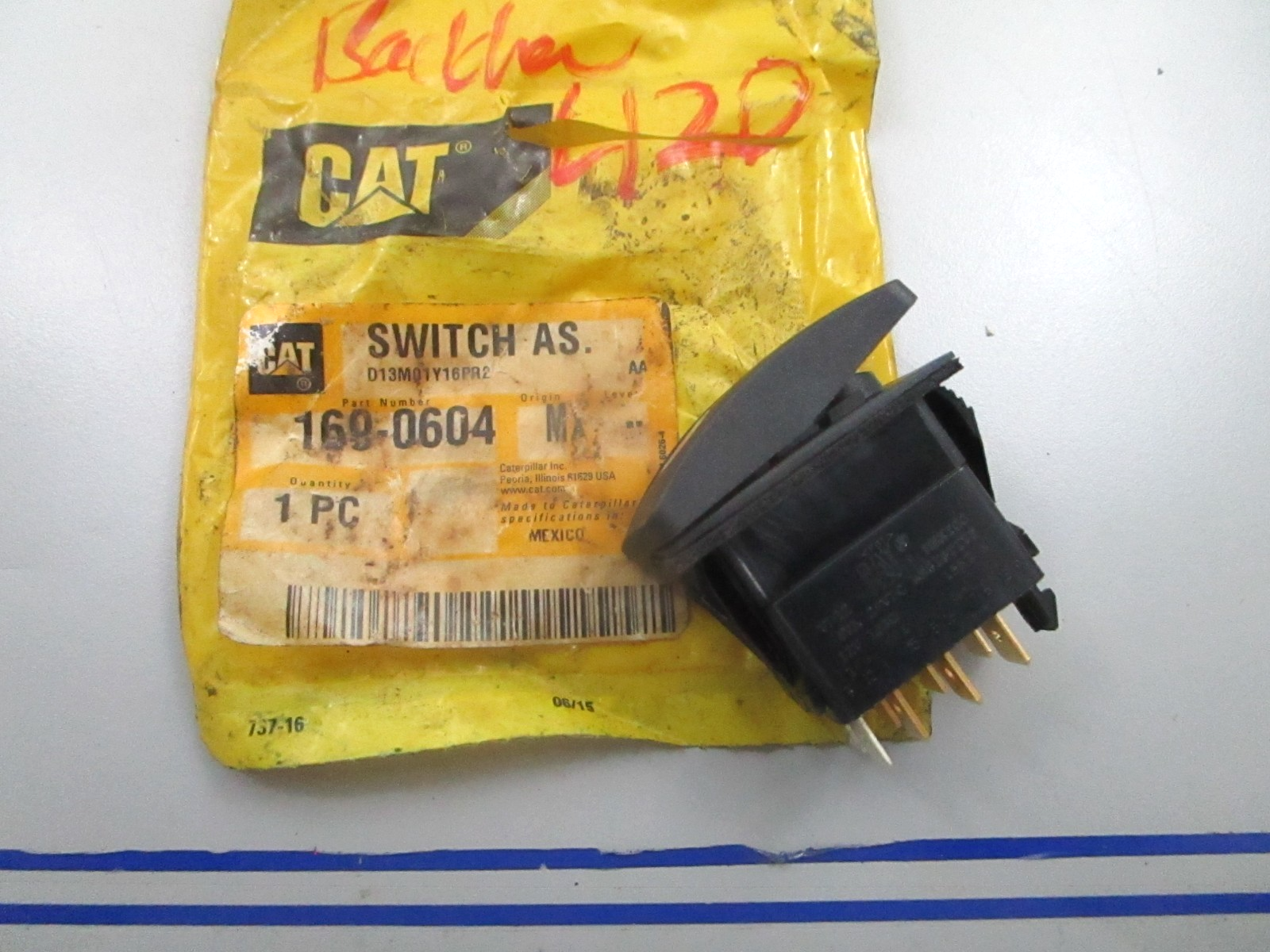 *NEW OEM* 0810 CAT Rocker Switch 169-0604