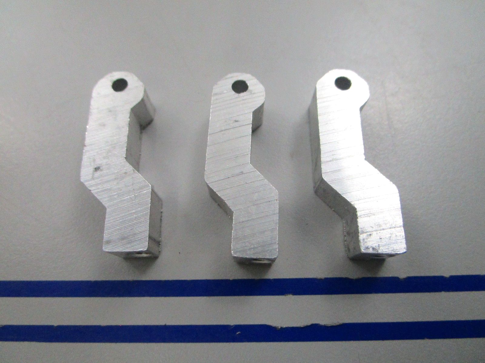 NEW OEM (LOT OF 3) 391-5085 Mercury Quicksilver Clamp 0810