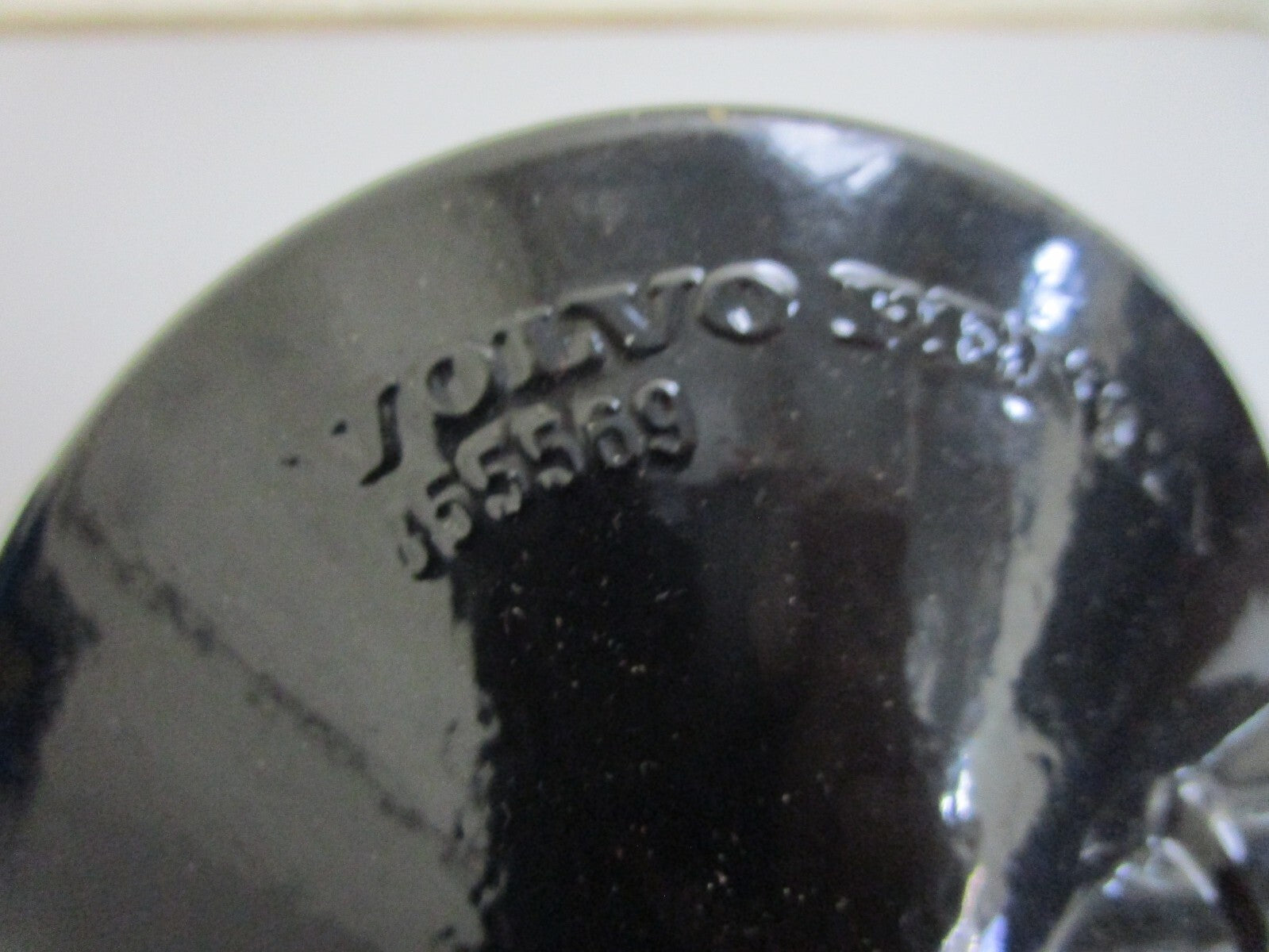 *NEW OEM* 0820 Volvo Penta Head Cover 855569