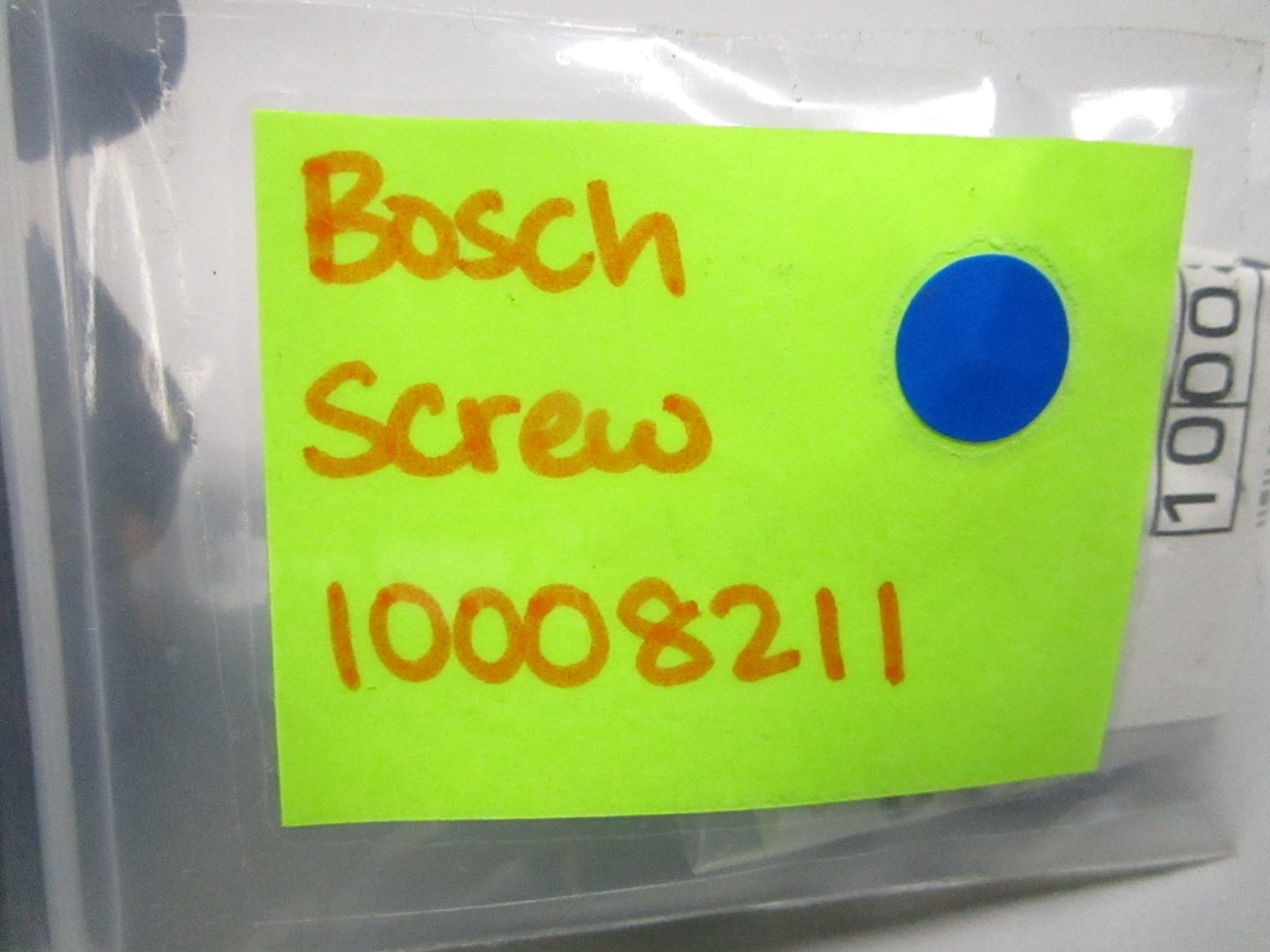 *NEW OEM* 0810 Bosch Screw 10008211