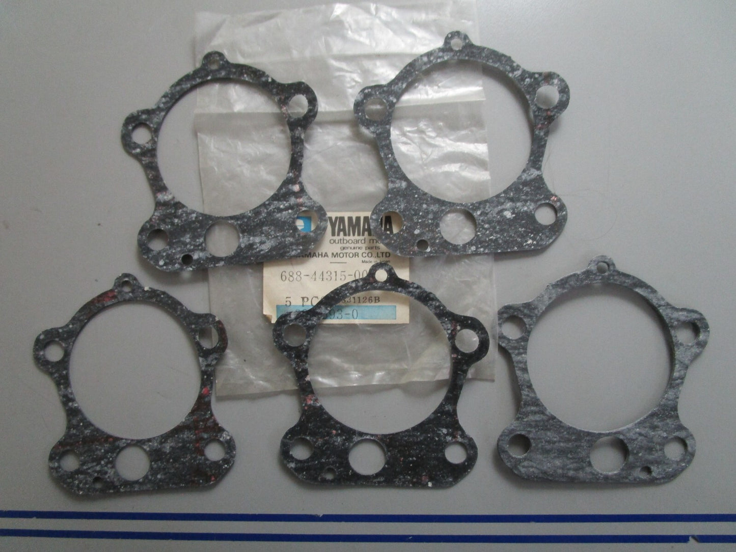 *NEW OEM* (LOT OF 5) 0820 Yamaha Gasket 688-44315-00-00