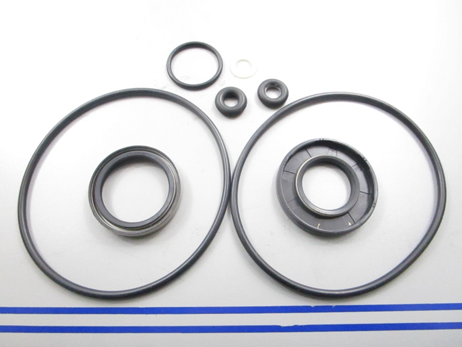 *NEW OEM* 0810 OMC Johnson Evinrude Inlet Seal Kit 437522 0437522