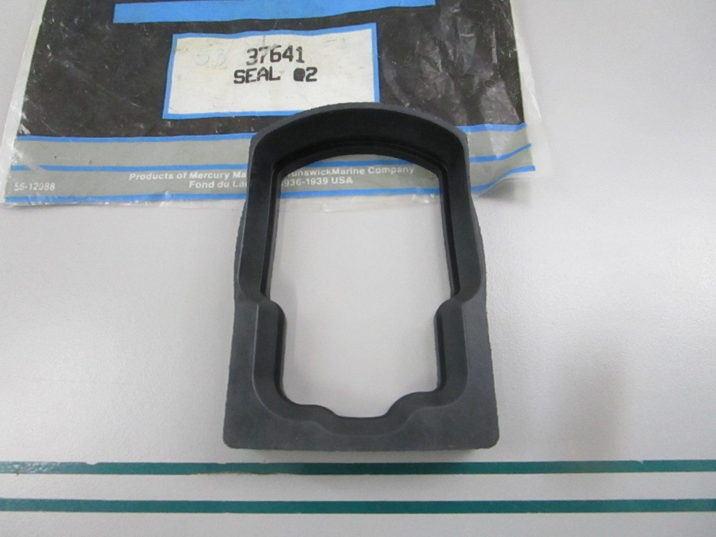 NEW OEM 37641 Mercury Quicksilver Seal 0810