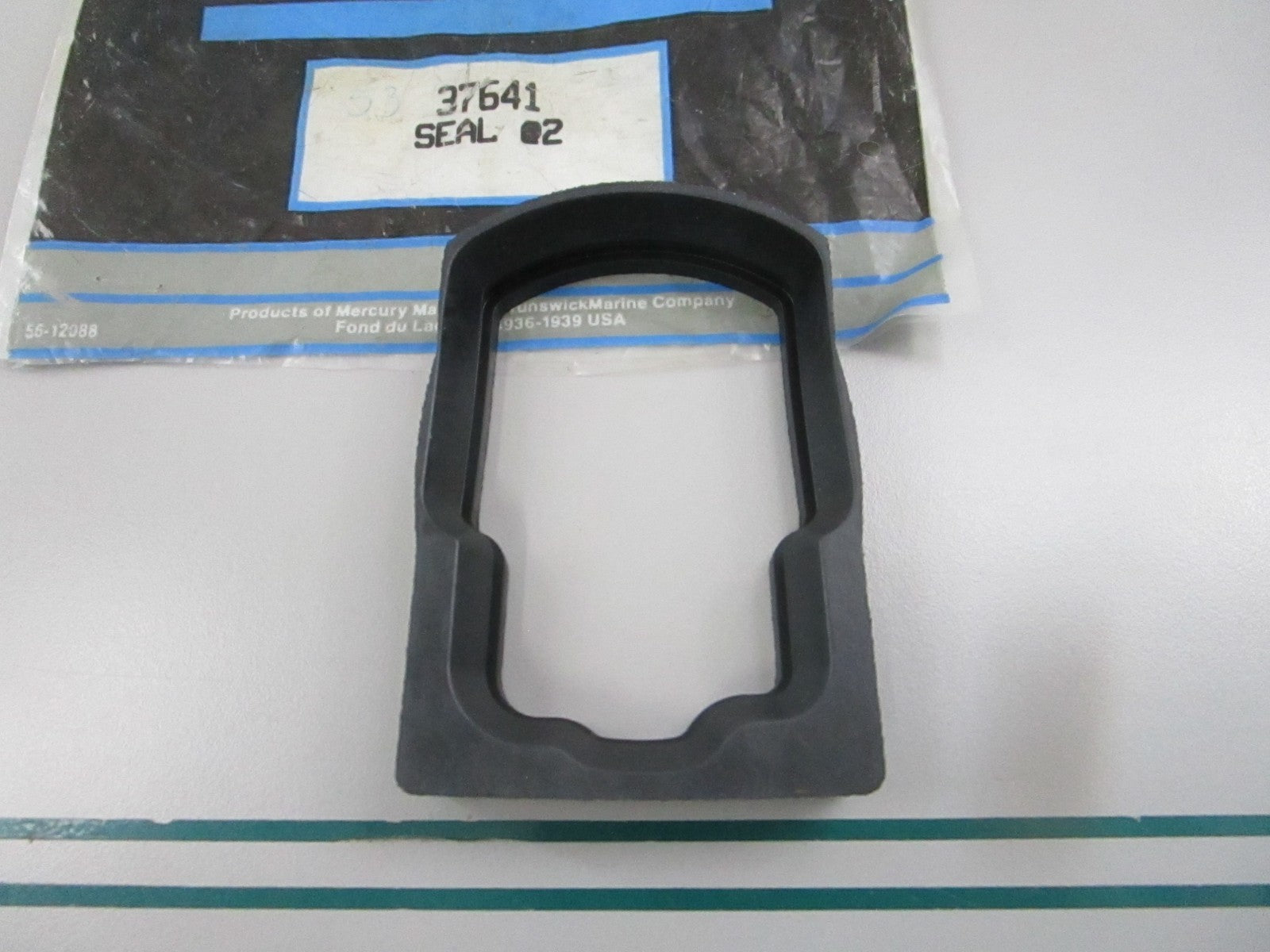 NEW OEM 37641 Mercury Quicksilver Seal 0810