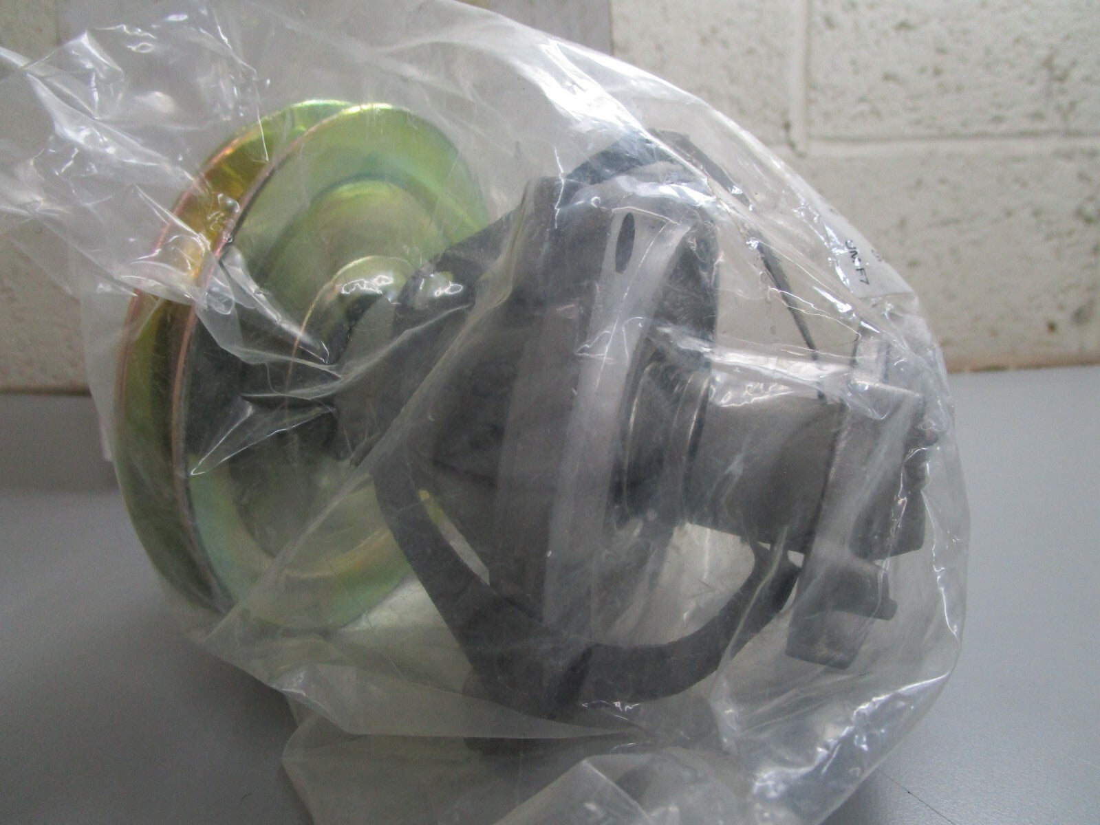 *NEW OEM* 0820 Generac 1.6 Fiat Water Pump Only (No Housing) 097390A265