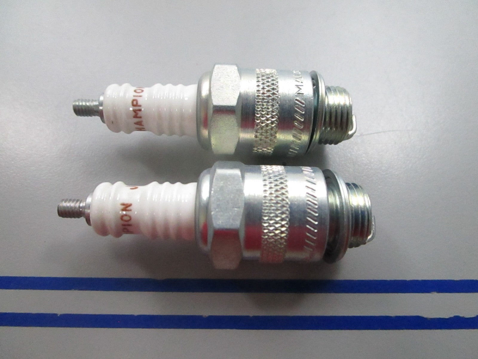 NEW (LOT OF 2) J-11J Champion Spark Plug 0810