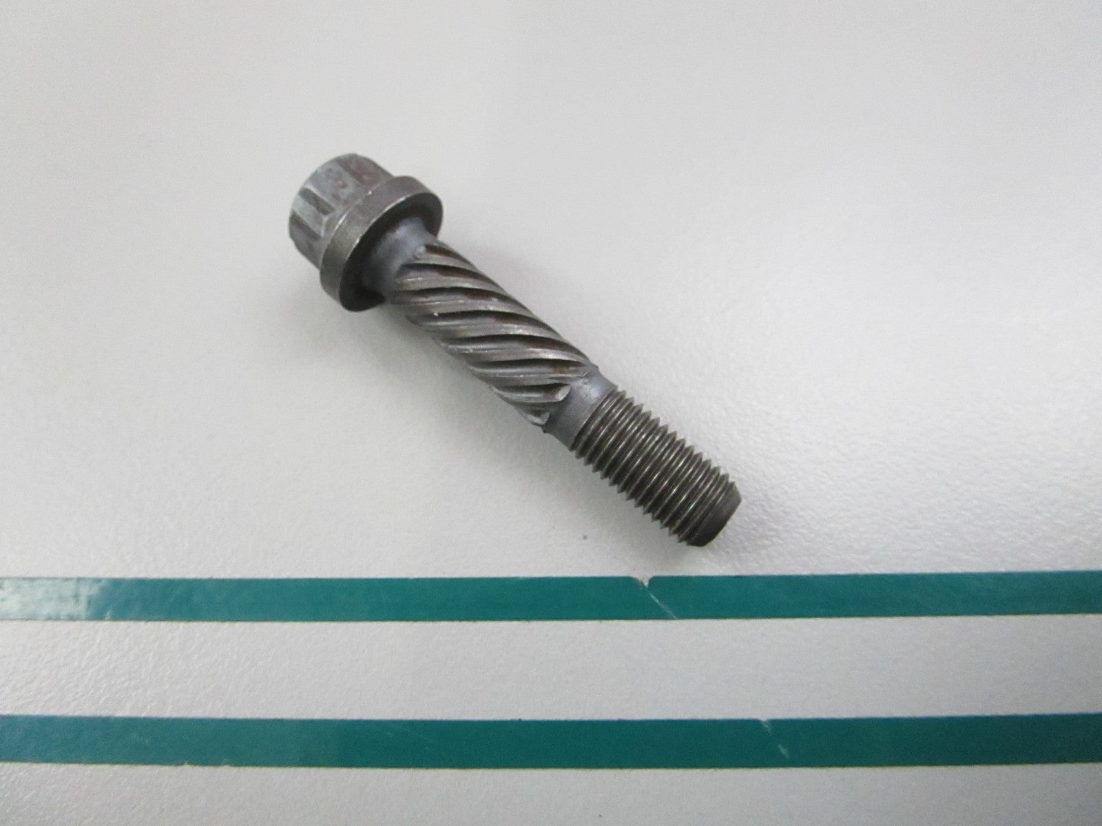 NEW OEM 62Y-11654-00-00 Yamaha Connecting Rod Bolt 0810