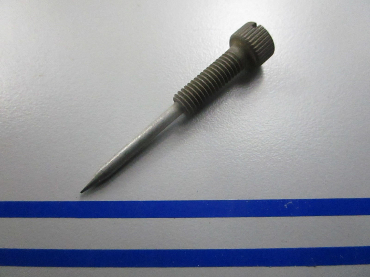 *NEW OEM* 0810 Mercury Quicksilver Needle Screw 1399-931