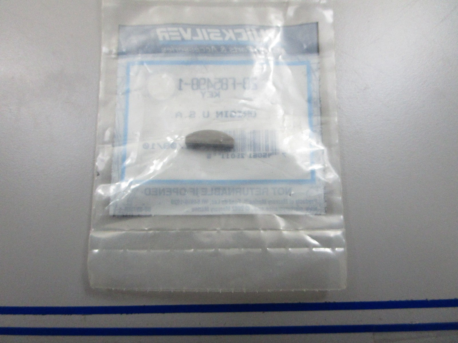 *NEW OEM* 0810 Mercury Quicksilver Key 28-F85498-1