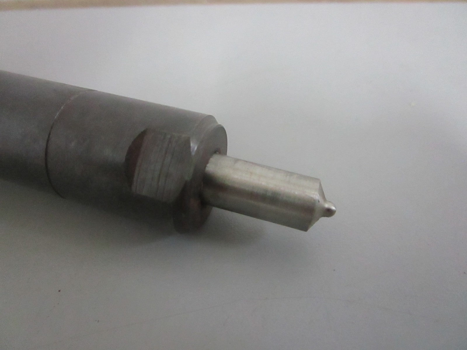 *NEW OEM* 0820 Volvo Penta Fuel Injector 833191