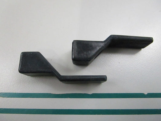 NEW OEM (LOT OF 2) 324584 0324584 OMC Johnson Evinrude Spacer 0810