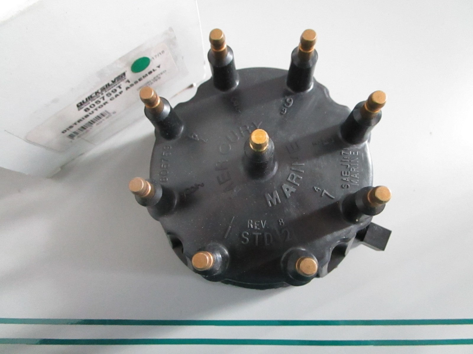 NEW OEM 805759T1 Mercury Quicksilver Distributor Cap Assy 0820