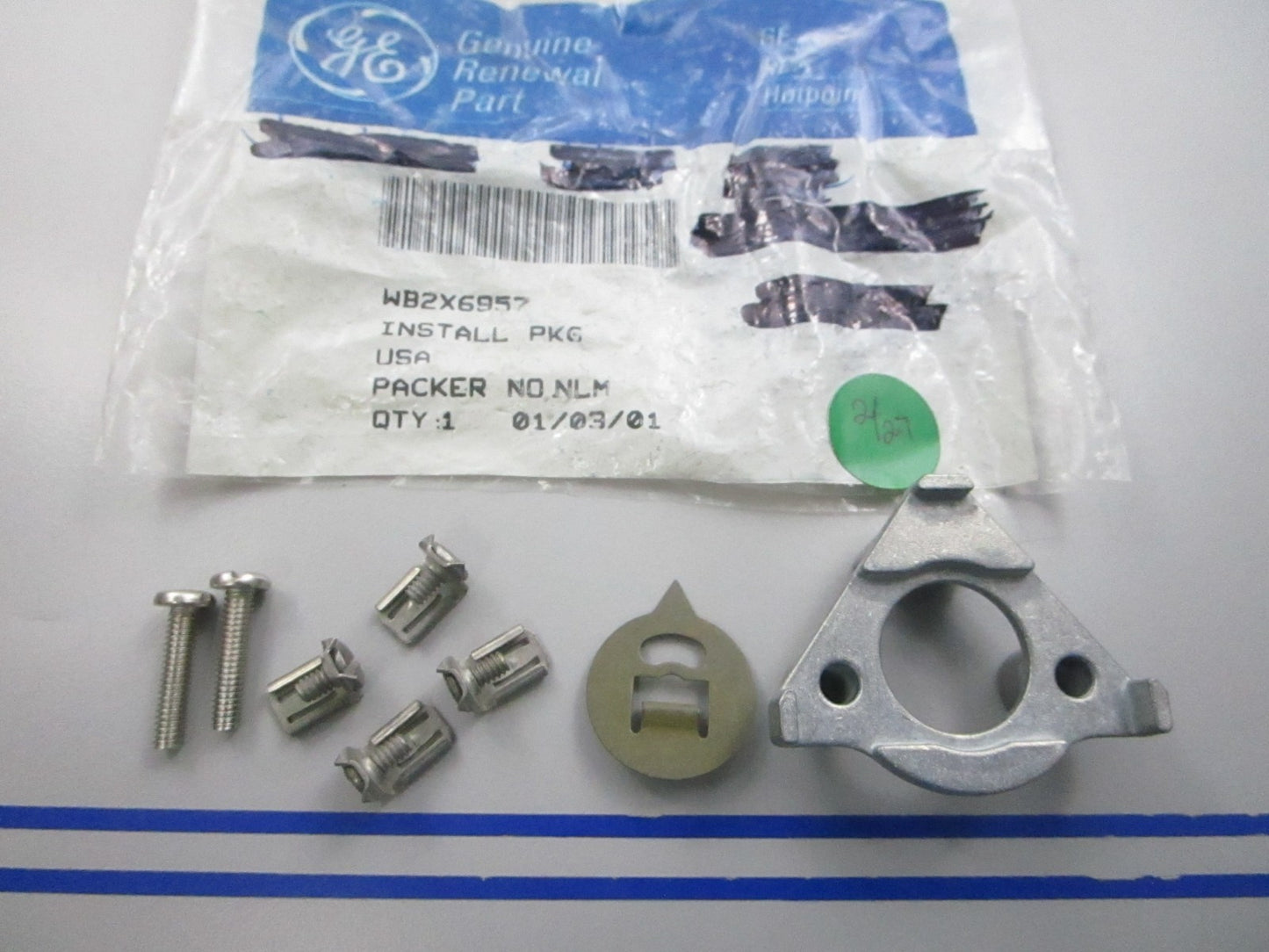 NEW OEM WB2X6957 GE Hardware Kit 0810