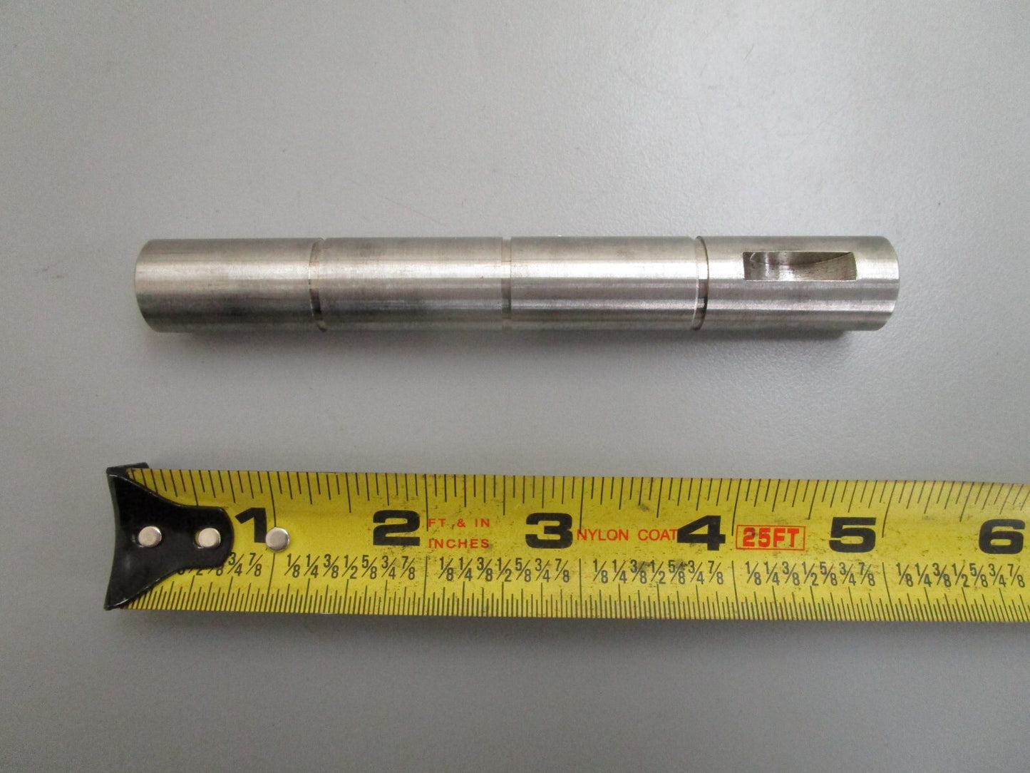 *NEW OEM* 0820 Volvo Penta Shaft 835879