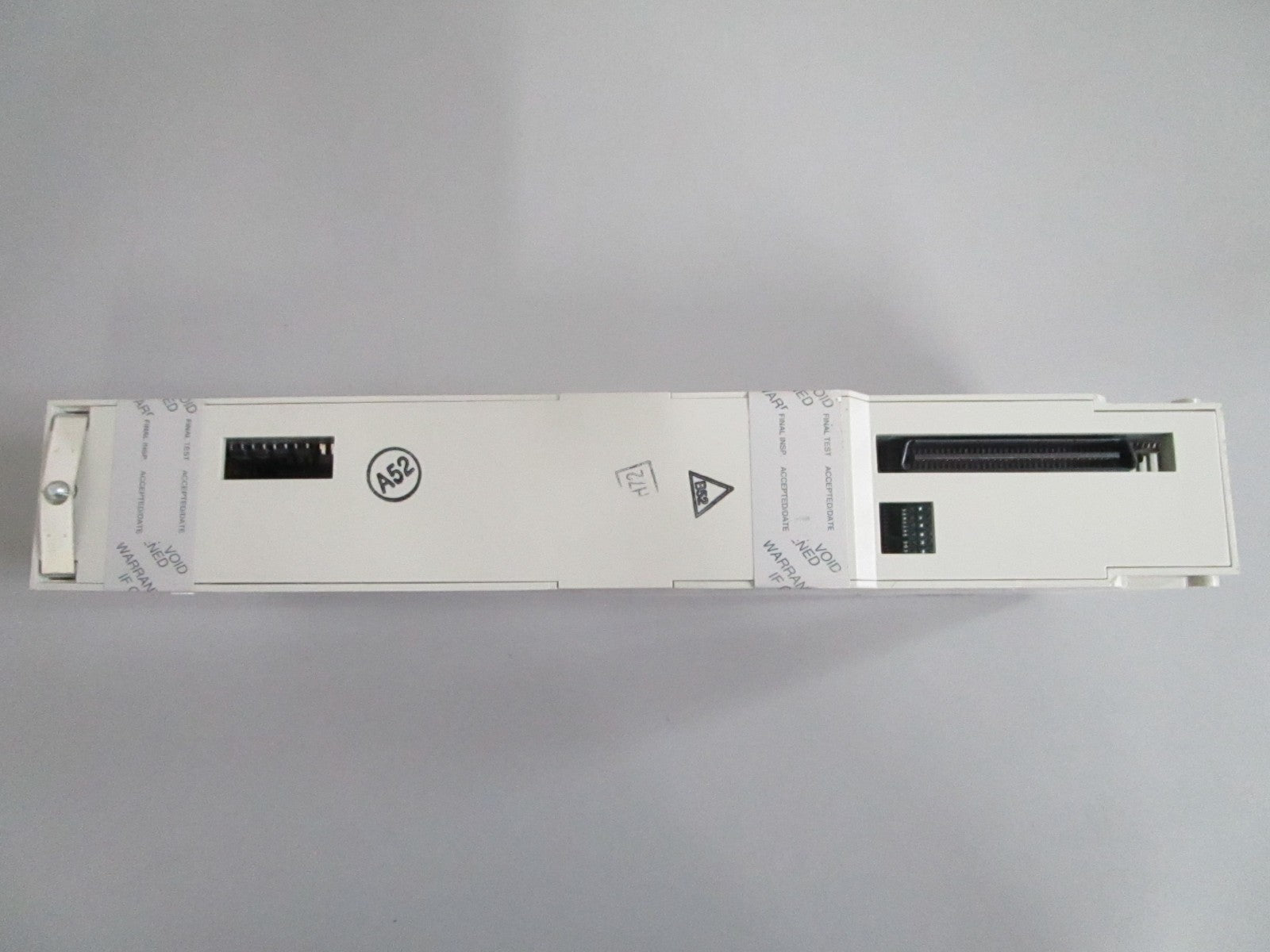 Schneider Modicon 140AMM09000 Quantum Analog Input Output 4I 2O NEW OEM 0820