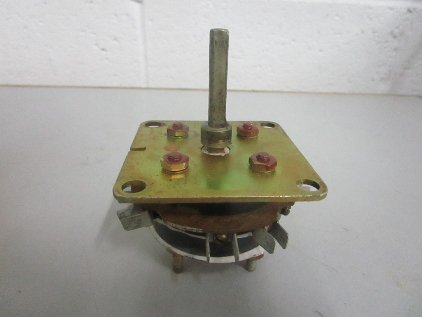 NEW OEM 8P-7614 CAT Switch 0820