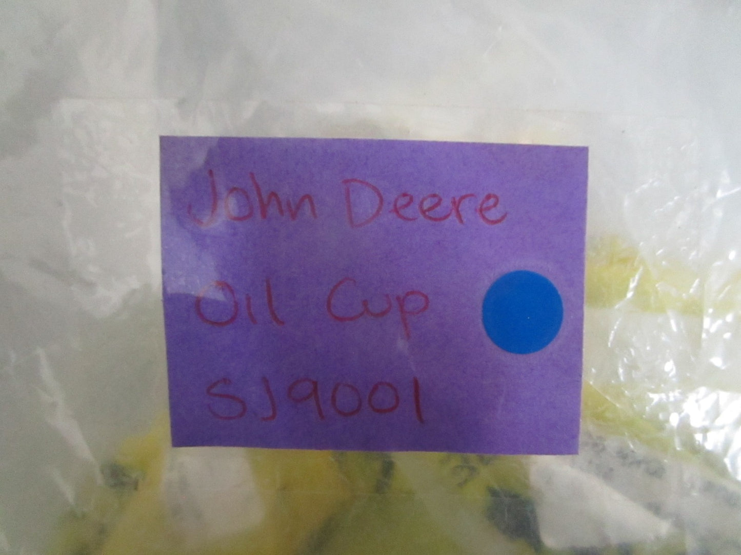 *NEW OEM* 0820 John Deere Oil Cup SJ29001