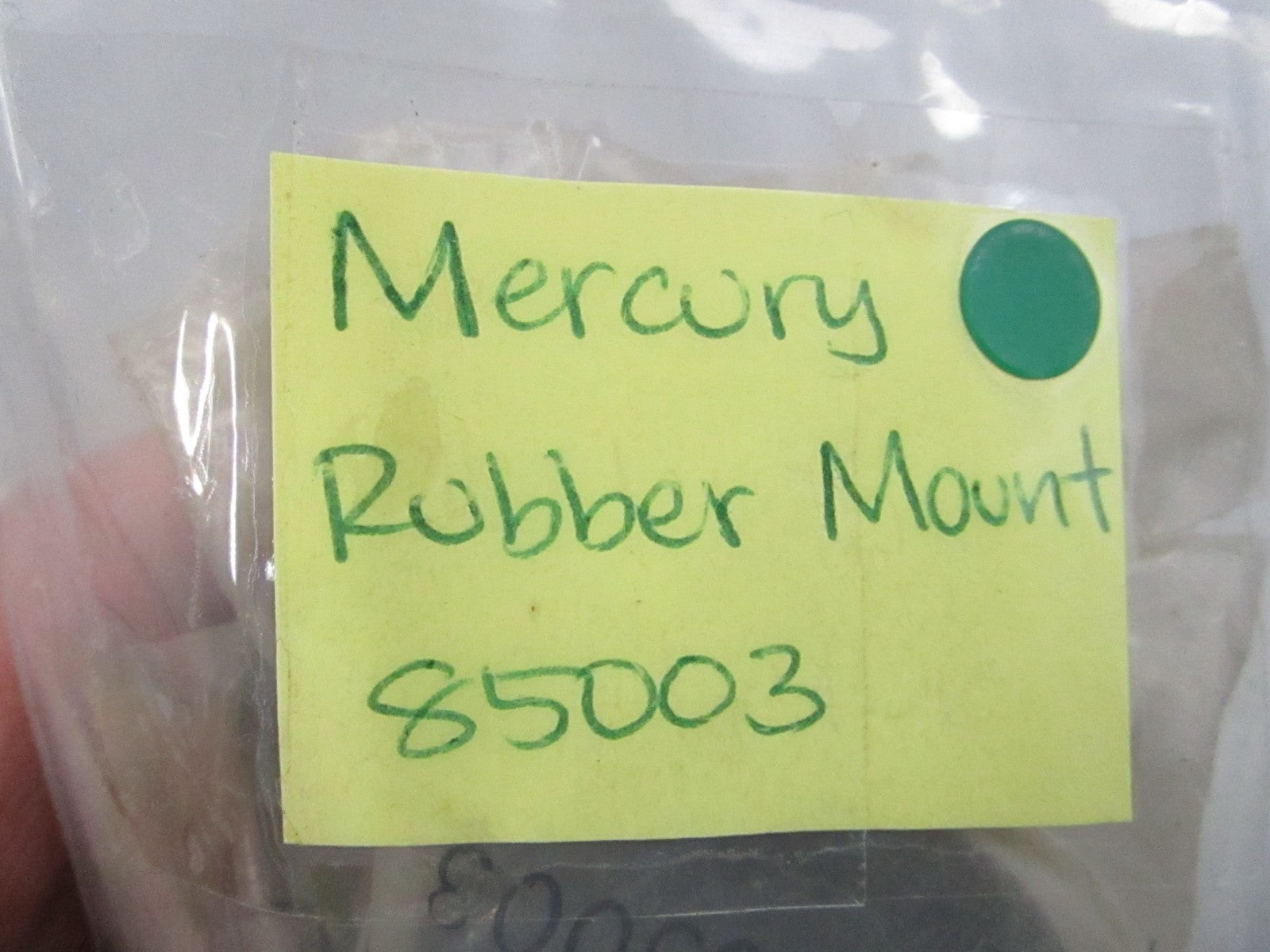 NEW OEM 85003 Mercury Quicksilver Rubber Mount 0810