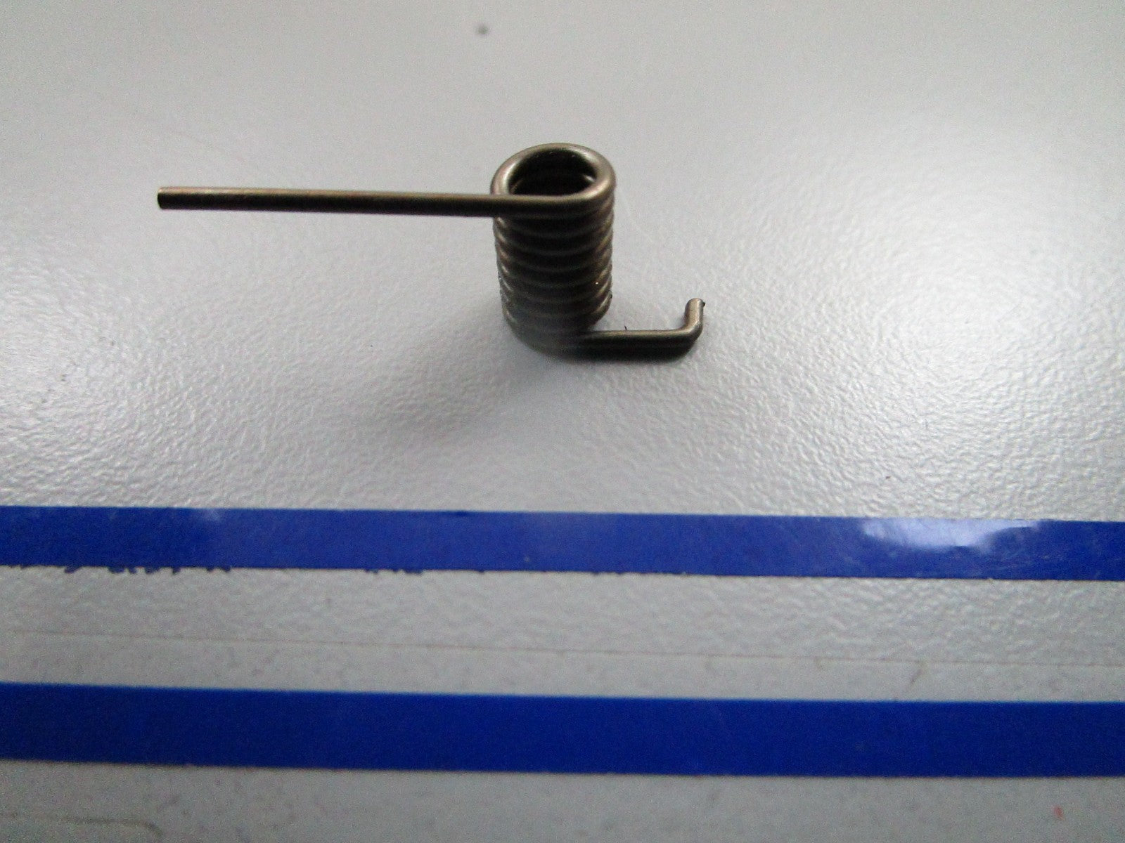 *NEW OEM* 0810 Mercury Quicksilver Spring 24-27013 5