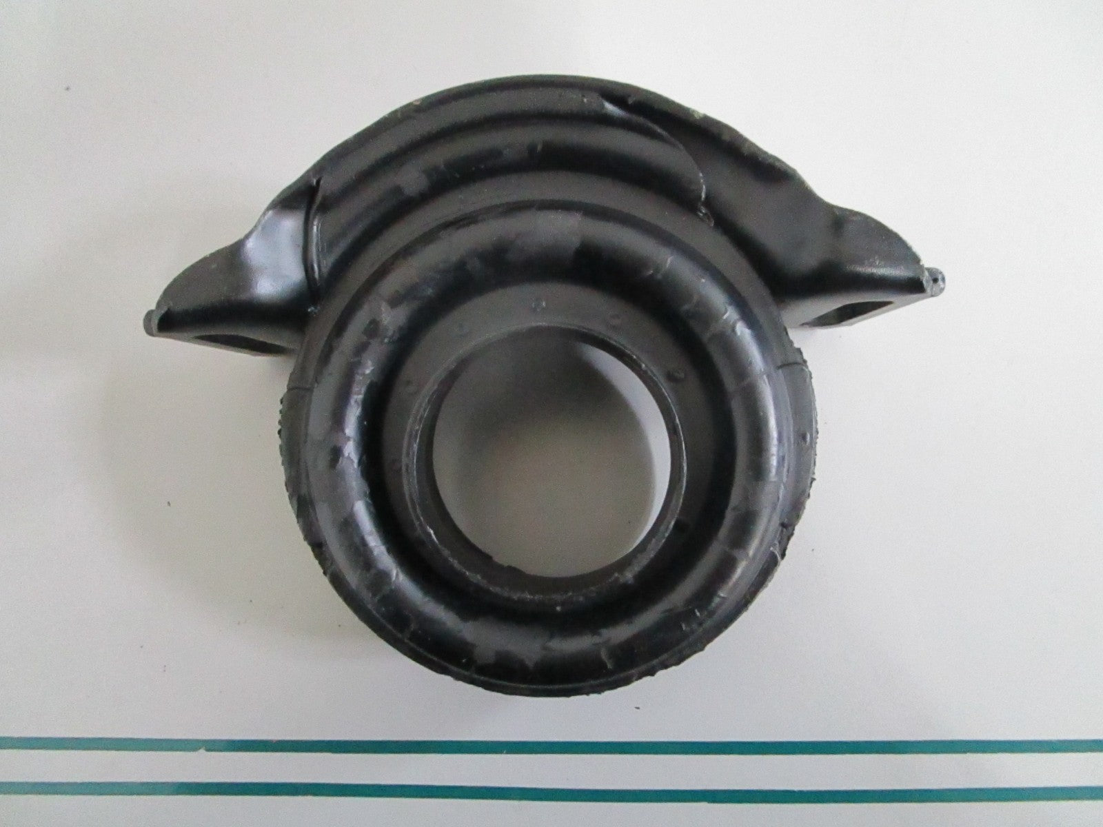 NEW OEM 1802620105 Mercedes-Benz Support Mount 0820