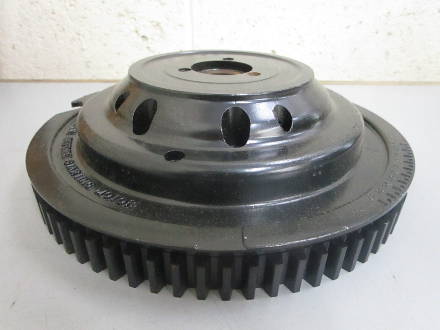 *NEW OEM* 0820 OMC Johnson Evinrude Flywheel 583696 0583696
